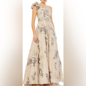 NWT Mac Duggal Embellished One-Shoulder A-Line Gown Size 6
